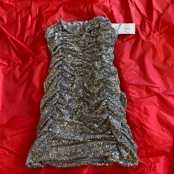Zara Dresses & Skirts - Nwt limited edition Zara sequin dress Sz small